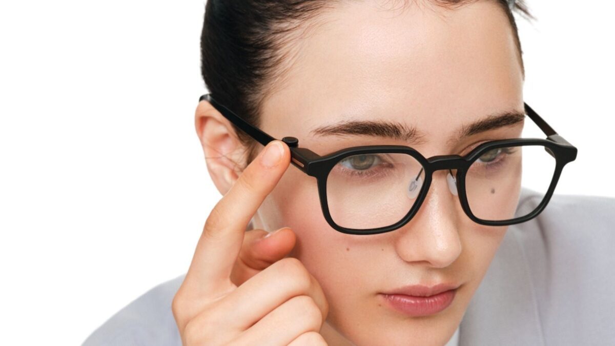 RayNeo iO Smart Glasses